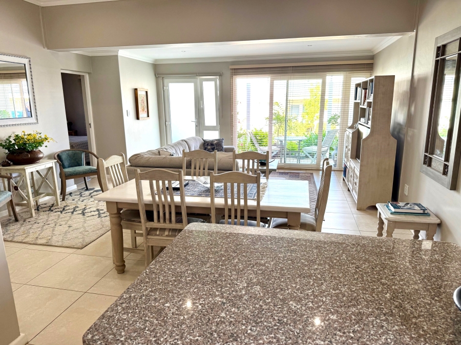 2 Bedroom Property for Sale in Fonteine Retirement Village Western Cape